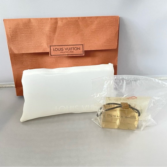 Louis Vuitton Champagne Hair Cubes Hair Tie. New with Tags - Picture 1 of 5
